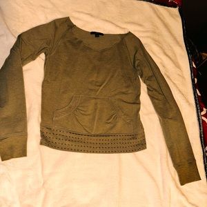 Women’s cropped shirt